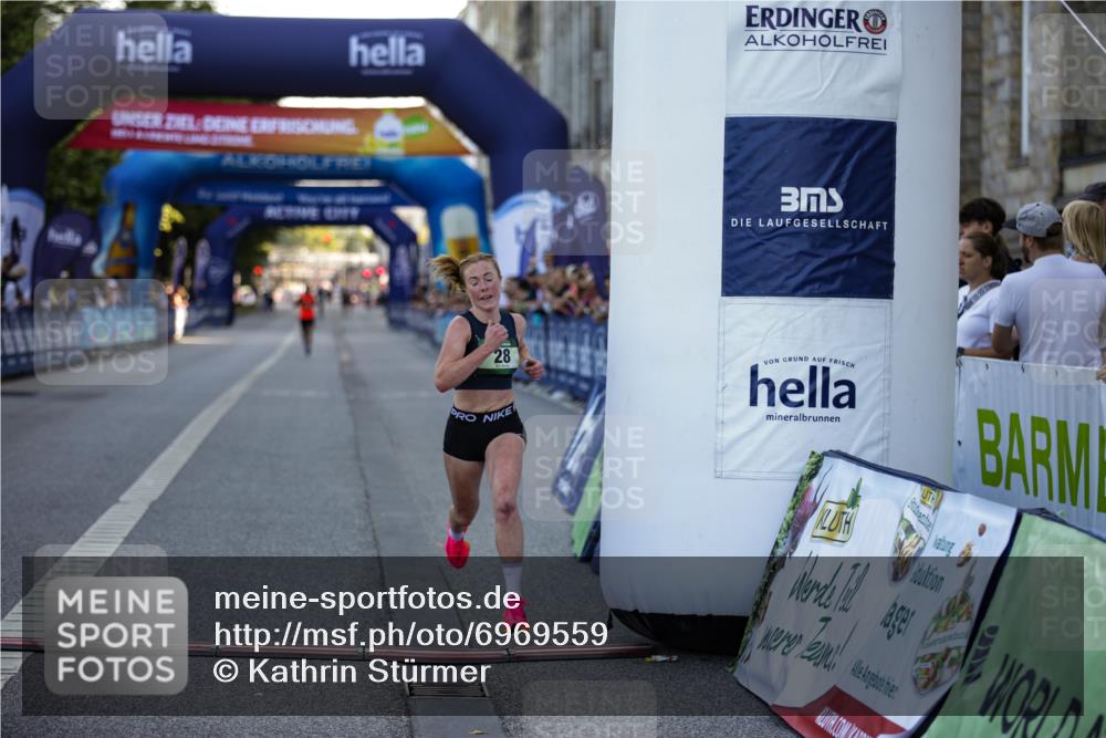 01.09.2024 - BARMER Alsterlauf Kathrin Stürmer Photography http://msf.ph/oto/6969559 01.09.2024 09:34:55 Ziel 2043, 2279, 2495, 2926, 3150, 3193, 3225, 4326, 4400, 4776, 4796, 4811, 4839, 4948, 4968, 5024, 5173, 5203, 27, 28, 4146 meine-sportfotos.de
