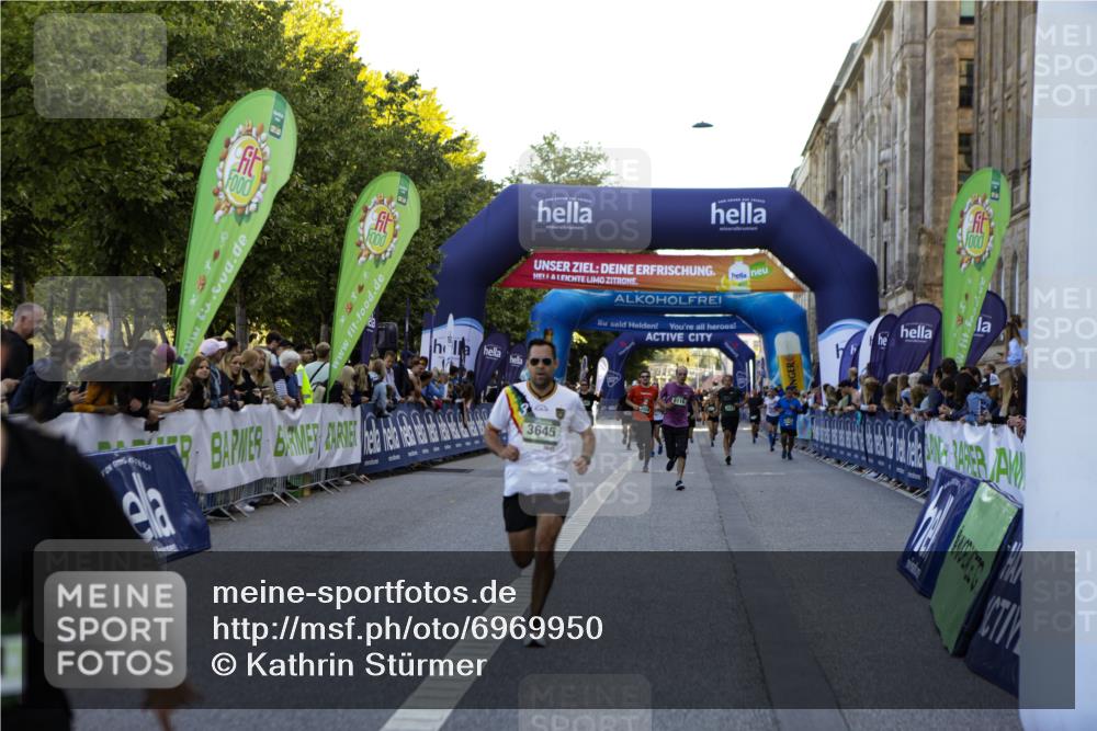 01.09.2024 - BARMER Alsterlauf Kathrin Stürmer Photography http://msf.ph/oto/6969950 01.09.2024 09:56:56 Ziel 2058, 2264, 2374, 2695, 2852, 2896, 2941, 2952, 3084, 3085, 3246, 3381, 3696, 3767, 3864, 3904, 3964, 4007, 4195, 4210, 4720, 4786, 4919, 5219, 2833, 3645, 3821, 4410, 8106, 8116, 8138, 8160, 8358 meine-sportfotos.de