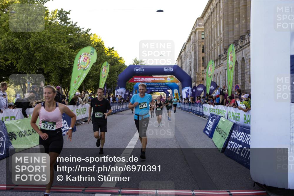 01.09.2024 - BARMER Alsterlauf Kathrin Stürmer Photography http://msf.ph/oto/6970391 01.09.2024 10:01:06 Ziel 2245, 2282, 2942, 3107, 3470, 3504, 3587, 3752, 3883, 3950, 4032, 4446, 5147, 5310, 8190, 2366, 2605, 2911, 3272, 3312, 3328, 3661, 3854, 3956, 4576, 4612, 4715, 4788, 5023, 5028, 8195 meine-sportfotos.de