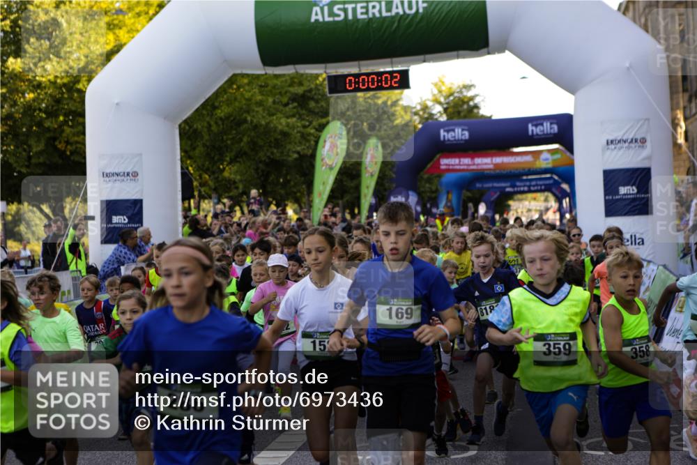 01.09.2024 - BARMER Alsterlauf Kathrin Stürmer Photography http://msf.ph/oto/6973436 01.09.2024 10:47:41 Ziel  meine-sportfotos.de