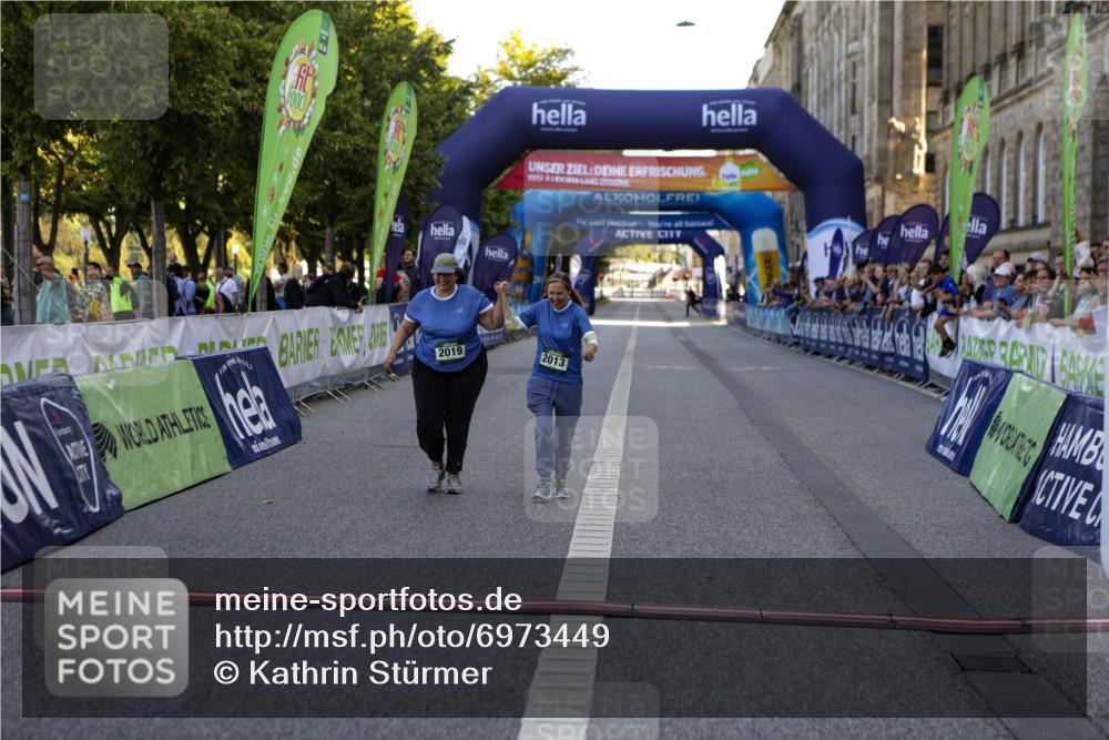 01.09.2024 - BARMER Alsterlauf Kathrin Stürmer Photography http://msf.ph/oto/6973449 01.09.2024 10:49:01 Ziel 2013, 2019 meine-sportfotos.de