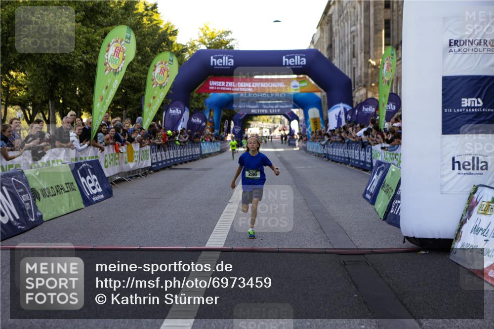 01.09.2024 - BARMER Alsterlauf Kathrin Stürmer Photography http://msf.ph/oto/6973459 01.09.2024 10:51:08 Ziel 286 meine-sportfotos.de