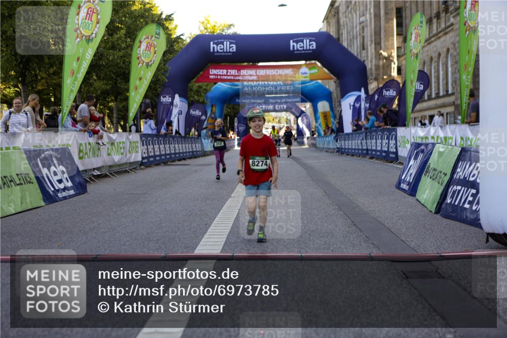 01.09.2024 - BARMER Alsterlauf Kathrin Stürmer Photography http://msf.ph/oto/6973785 01.09.2024 10:55:16 Ziel 212, 8274 meine-sportfotos.de