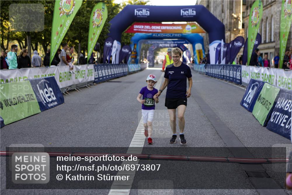 01.09.2024 - BARMER Alsterlauf Kathrin Stürmer Photography http://msf.ph/oto/6973807 01.09.2024 10:55:33 Ziel 277, 8272 meine-sportfotos.de