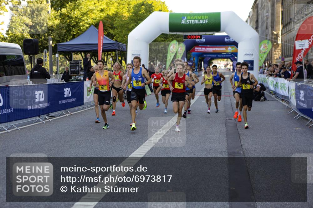 01.09.2024 - BARMER Alsterlauf Kathrin Stürmer Photography http://msf.ph/oto/6973817 01.09.2024 11:00:03 Ziel  meine-sportfotos.de