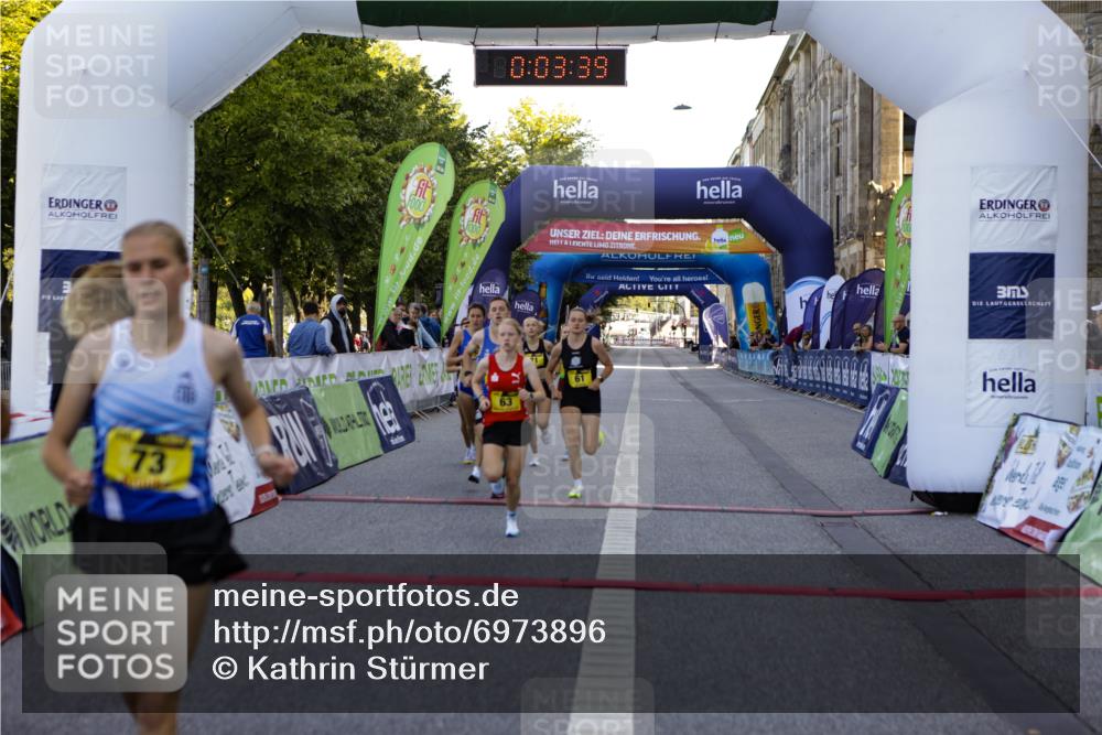01.09.2024 - BARMER Alsterlauf Kathrin Stürmer Photography http://msf.ph/oto/6973896 01.09.2024 11:03:38 Ziel 54, 59, 61, 62, 63, 64, 66, 70, 71, 73, 76 meine-sportfotos.de