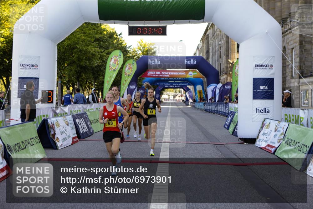 01.09.2024 - BARMER Alsterlauf Kathrin Stürmer Photography http://msf.ph/oto/6973901 01.09.2024 11:03:39 Ziel 54, 59, 61, 62, 63, 64, 66, 70, 71, 73, 76 meine-sportfotos.de