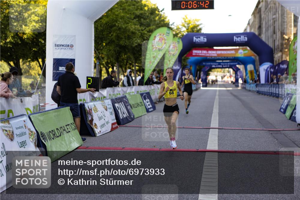 01.09.2024 - BARMER Alsterlauf Kathrin Stürmer Photography http://msf.ph/oto/6973933 01.09.2024 11:06:41 Ziel 53, 58, 68, 74, 77 meine-sportfotos.de