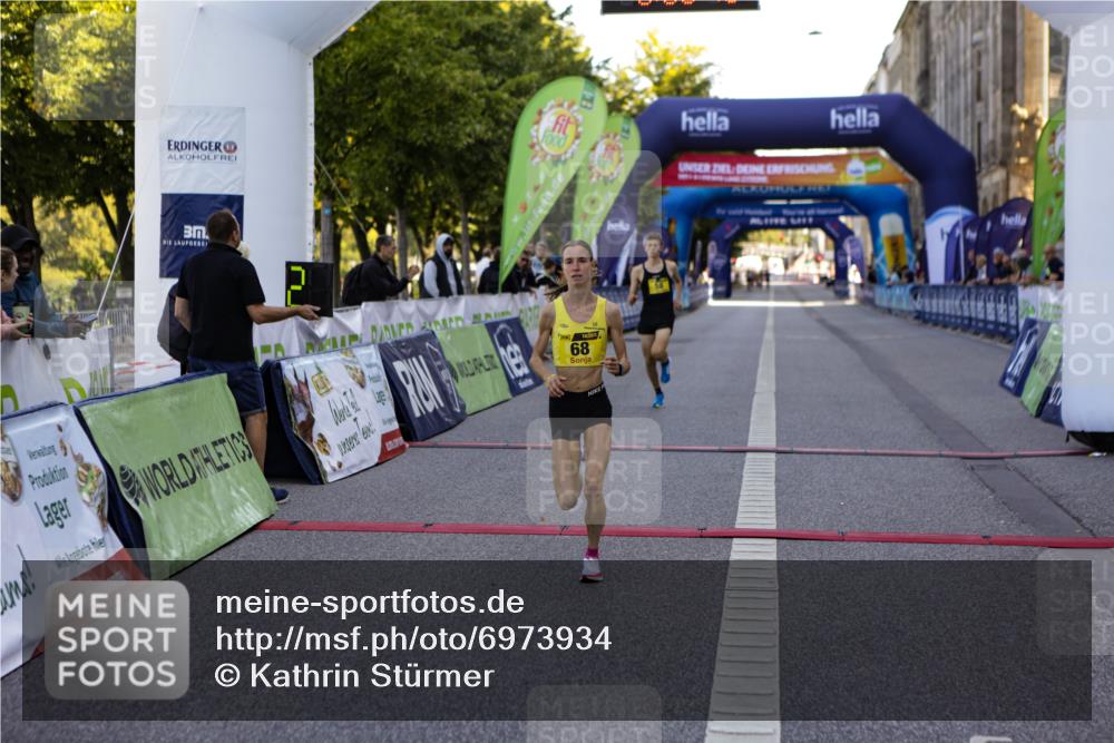 01.09.2024 - BARMER Alsterlauf Kathrin Stürmer Photography http://msf.ph/oto/6973934 01.09.2024 11:06:42 Ziel 53, 58, 68, 74, 77 meine-sportfotos.de