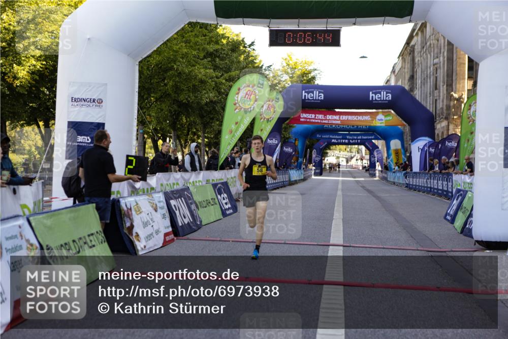 01.09.2024 - BARMER Alsterlauf Kathrin Stürmer Photography http://msf.ph/oto/6973938 01.09.2024 11:06:43 Ziel 53, 58, 68, 74, 77 meine-sportfotos.de