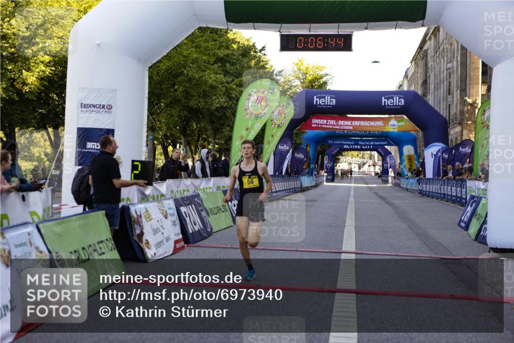 01.09.2024 - BARMER Alsterlauf Kathrin Stürmer Photography http://msf.ph/oto/6973940 01.09.2024 11:06:43 Ziel 53, 58, 68, 74, 77 meine-sportfotos.de