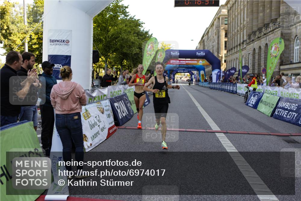 01.09.2024 - BARMER Alsterlauf Kathrin Stürmer Photography http://msf.ph/oto/6974017 01.09.2024 11:16:37 Ziel 53, 77 meine-sportfotos.de
