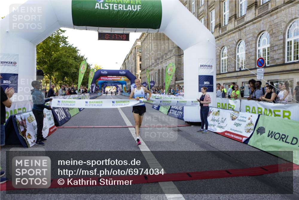 01.09.2024 - BARMER Alsterlauf Kathrin Stürmer Photography http://msf.ph/oto/6974034 01.09.2024 11:17:48 Ziel 73 meine-sportfotos.de