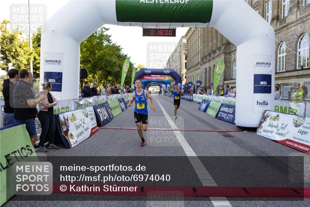 01.09.2024 - BARMER Alsterlauf Kathrin Stürmer Photography http://msf.ph/oto/6974040 01.09.2024 11:17:59 Ziel 59, 62, 76 meine-sportfotos.de