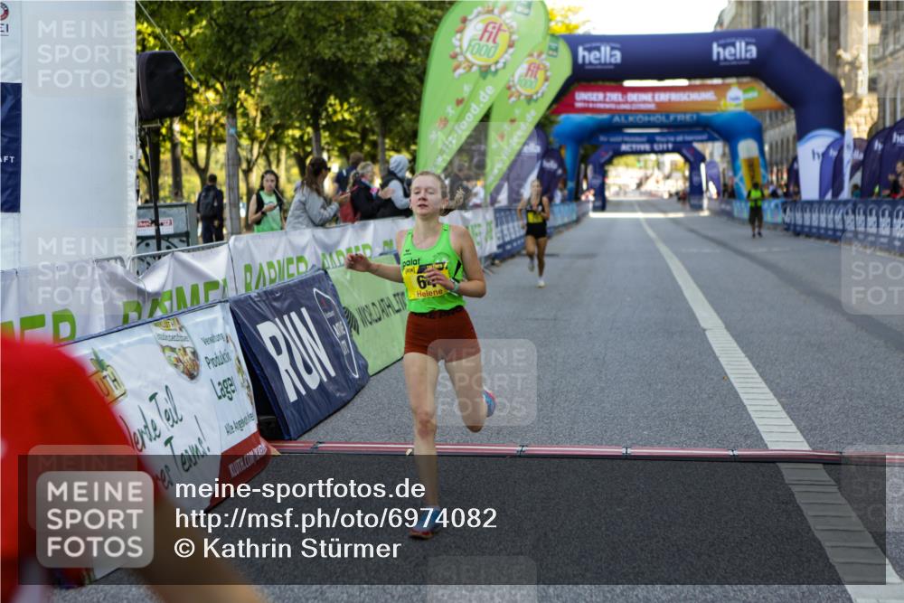 01.09.2024 - BARMER Alsterlauf Kathrin Stürmer Photography http://msf.ph/oto/6974082 01.09.2024 11:19:31 Ziel 64, 66, 70, 71 meine-sportfotos.de