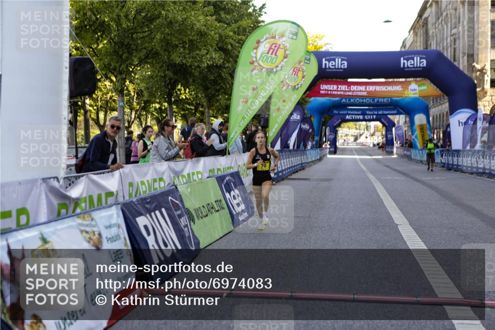 01.09.2024 - BARMER Alsterlauf Kathrin Stürmer Photography http://msf.ph/oto/6974083 01.09.2024 11:19:33 Ziel 64, 66, 70 meine-sportfotos.de