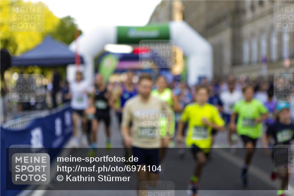 01.09.2024 - BARMER Alsterlauf Kathrin Stürmer Photography http://msf.ph/oto/6974104 01.09.2024 11:30:05 Ziel  meine-sportfotos.de