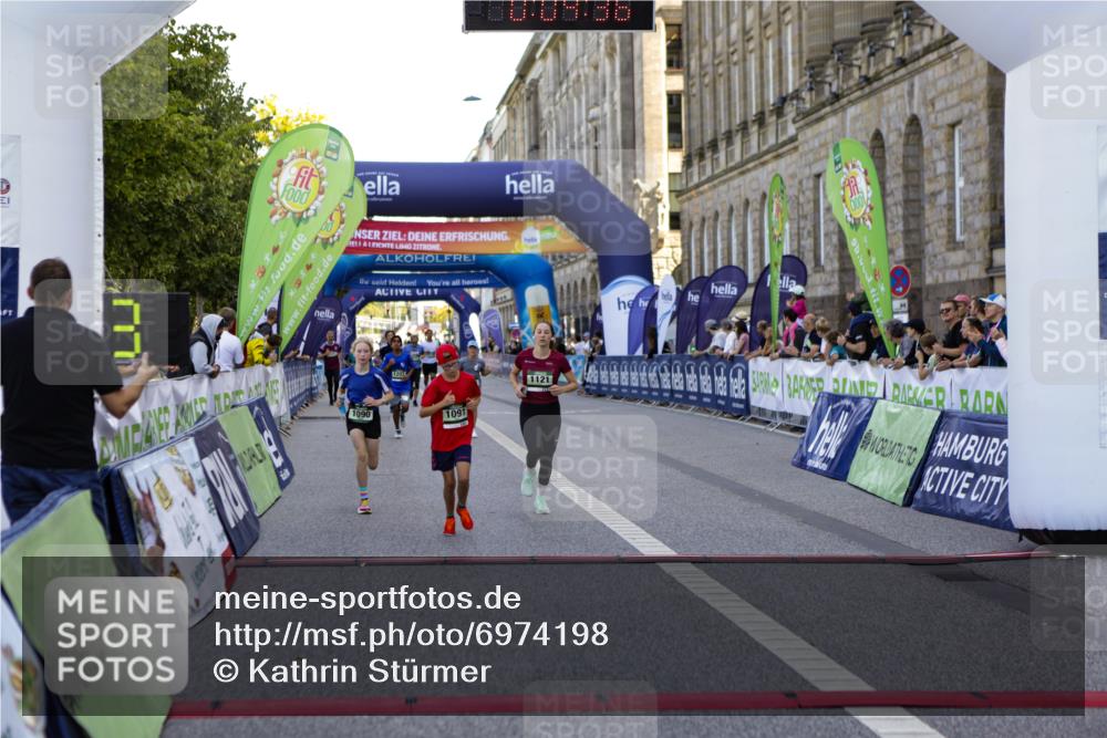 01.09.2024 - BARMER Alsterlauf Kathrin Stürmer Photography http://msf.ph/oto/6974198 01.09.2024 11:34:36 Ziel 1090, 1091, 1114, 1121, 1179, 1207, 1209, 8260, 8300, 8311 meine-sportfotos.de