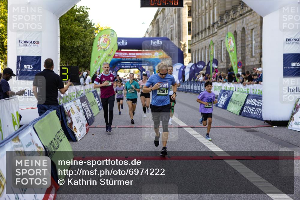 01.09.2024 - BARMER Alsterlauf Kathrin Stürmer Photography http://msf.ph/oto/6974222 01.09.2024 11:34:47 Ziel 292, 1105, 1132, 1144, 1179, 1185, 1195, 1203, 1207, 8260, 8301 meine-sportfotos.de