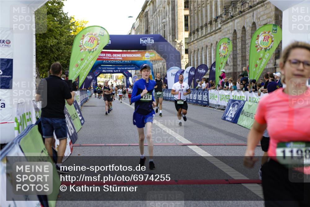 01.09.2024 - BARMER Alsterlauf Kathrin Stürmer Photography http://msf.ph/oto/6974255 01.09.2024 11:35:17 Ziel 1004, 1021, 1025, 1027, 1073, 1093, 1123, 1161, 1162, 1168, 1172, 1198, 1231 meine-sportfotos.de