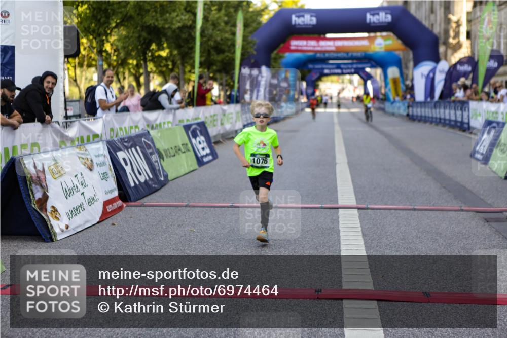 01.09.2024 - BARMER Alsterlauf Kathrin Stürmer Photography http://msf.ph/oto/6974464 01.09.2024 11:39:14 Ziel 1076 meine-sportfotos.de