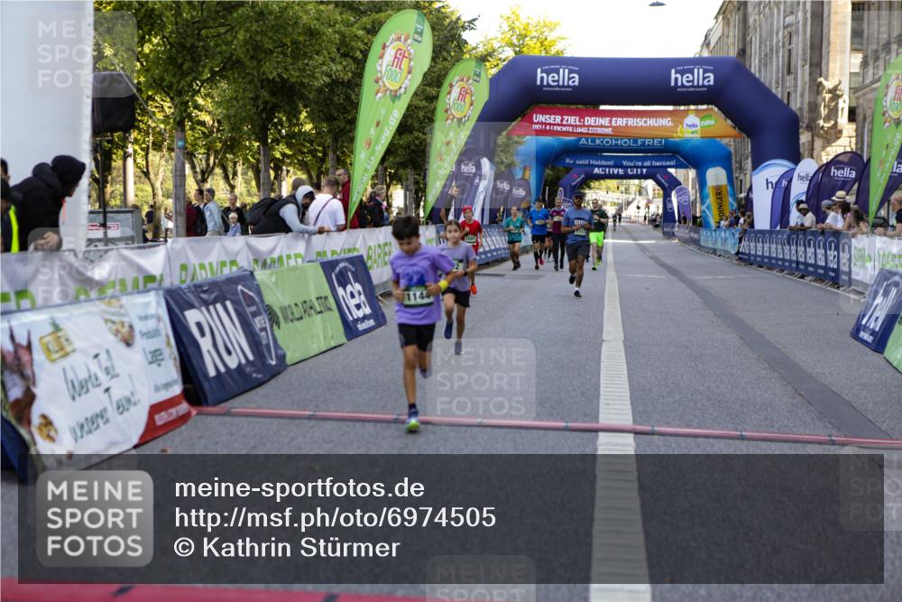 01.09.2024 - BARMER Alsterlauf Kathrin Stürmer Photography http://msf.ph/oto/6974505 01.09.2024 11:39:55 Ziel 292, 1091, 1144, 1157, 8301 meine-sportfotos.de