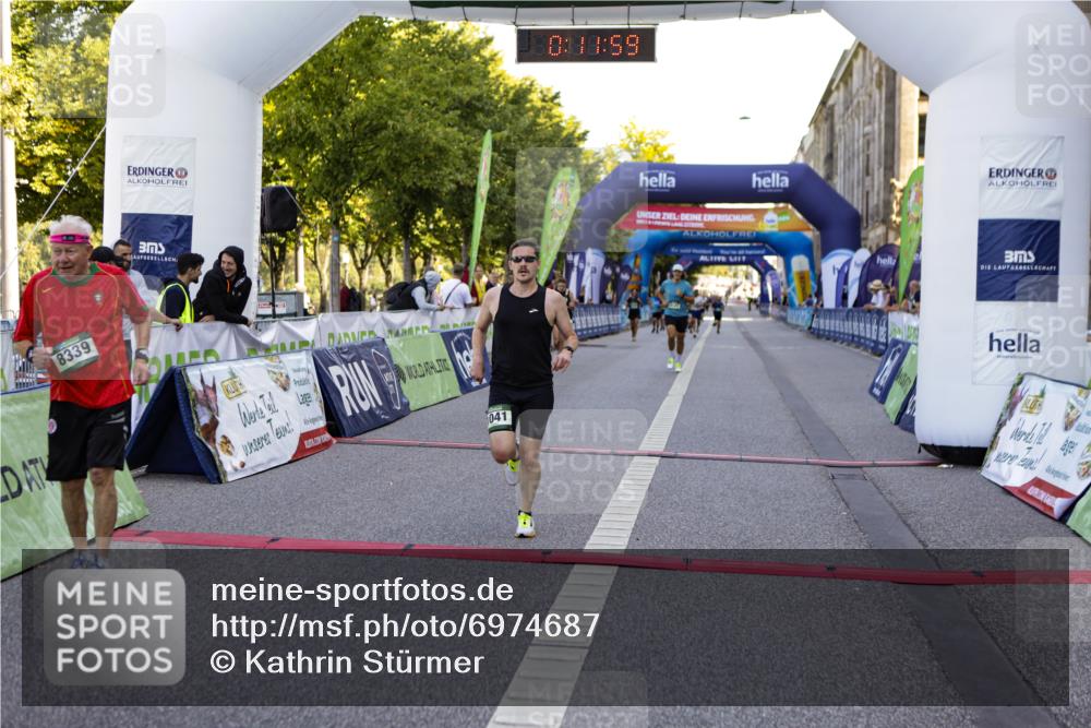 01.09.2024 - BARMER Alsterlauf Kathrin Stürmer Photography http://msf.ph/oto/6974687 01.09.2024 11:41:59 Ziel 8339, 1007, 1034, 1035, 1041, 1117, 1123, 1125, 1208, 8009, 8127 meine-sportfotos.de