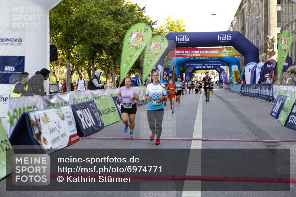 01.09.2024 - BARMER Alsterlauf Kathrin Stürmer Photography http://msf.ph/oto/6974771 01.09.2024 11:43:13 Ziel 1052, 1053, 1060, 1072, 1087, 1113, 1146, 1204, 1234, 1236, 1237, 8311, 8353 meine-sportfotos.de