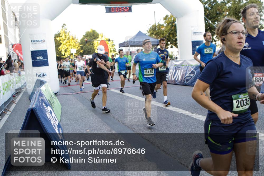 01.09.2024 - BARMER Alsterlauf Kathrin Stürmer Photography http://msf.ph/oto/6976646 01.09.2024 09:13:00 Ziel  meine-sportfotos.de