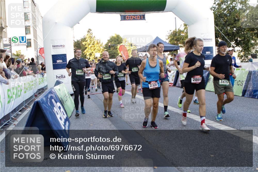 01.09.2024 - BARMER Alsterlauf Kathrin Stürmer Photography http://msf.ph/oto/6976672 01.09.2024 09:13:08 Ziel  meine-sportfotos.de
