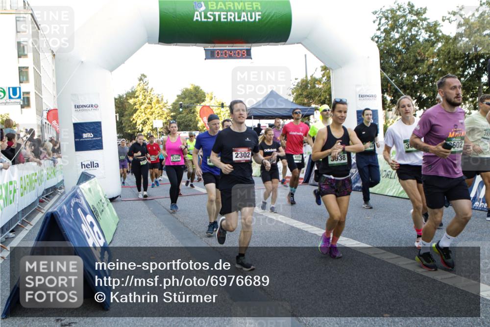 01.09.2024 - BARMER Alsterlauf Kathrin Stürmer Photography http://msf.ph/oto/6976689 01.09.2024 09:13:16 Ziel  meine-sportfotos.de