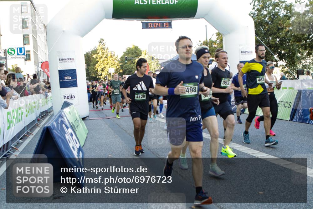 01.09.2024 - BARMER Alsterlauf Kathrin Stürmer Photography http://msf.ph/oto/6976723 01.09.2024 09:13:26 Ziel  meine-sportfotos.de