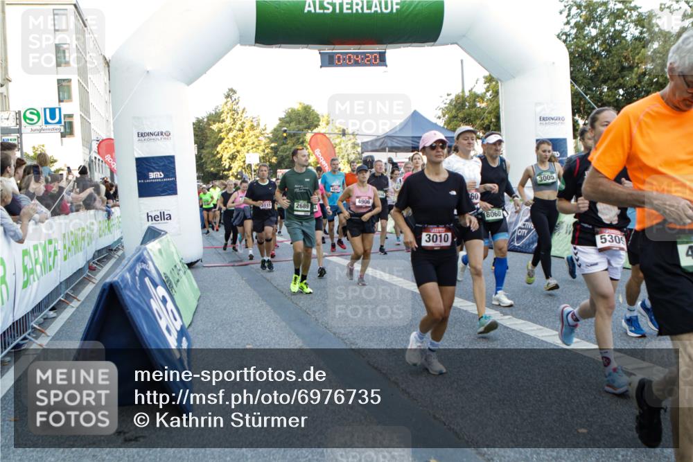 01.09.2024 - BARMER Alsterlauf Kathrin Stürmer Photography http://msf.ph/oto/6976735 01.09.2024 09:13:28 Ziel  meine-sportfotos.de