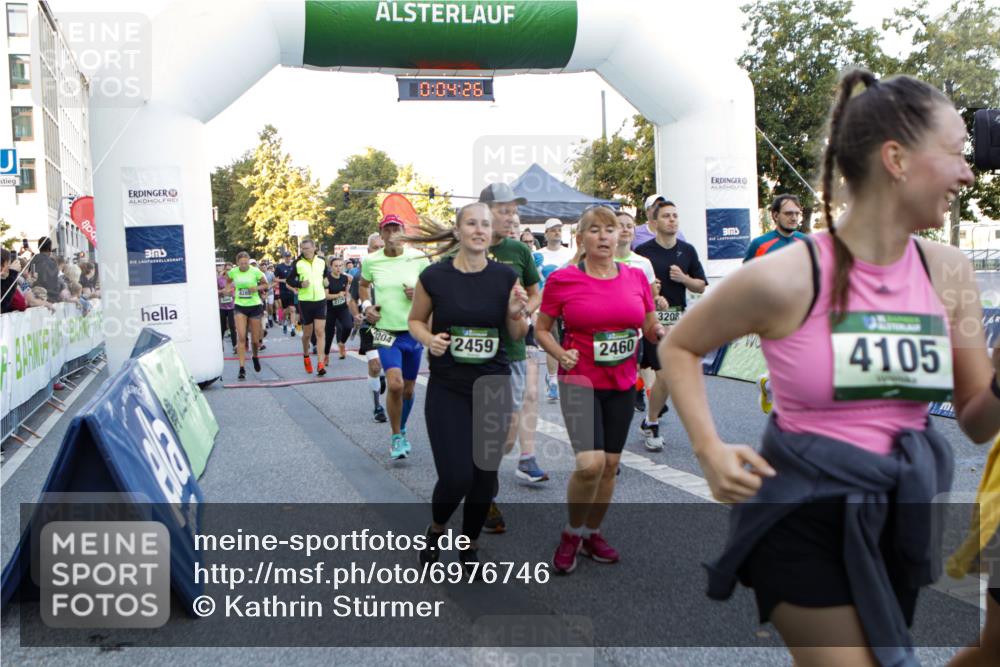 01.09.2024 - BARMER Alsterlauf Kathrin Stürmer Photography http://msf.ph/oto/6976746 01.09.2024 09:13:33 Ziel  meine-sportfotos.de