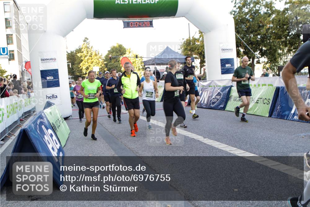 01.09.2024 - BARMER Alsterlauf Kathrin Stürmer Photography http://msf.ph/oto/6976755 01.09.2024 09:13:36 Ziel  meine-sportfotos.de