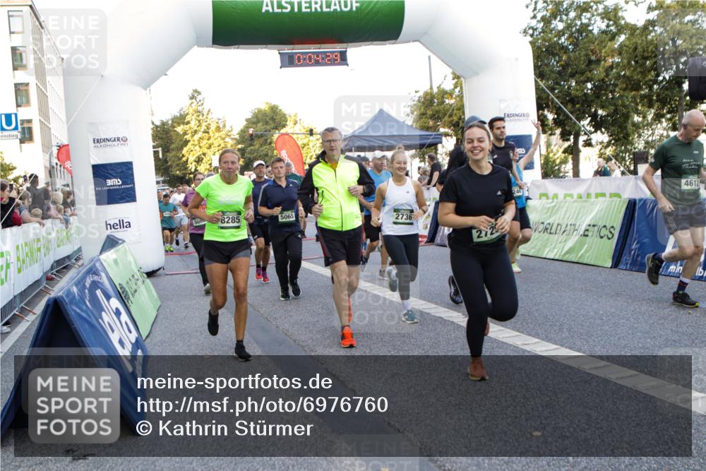 01.09.2024 - BARMER Alsterlauf Kathrin Stürmer Photography http://msf.ph/oto/6976760 01.09.2024 09:13:36 Ziel  meine-sportfotos.de