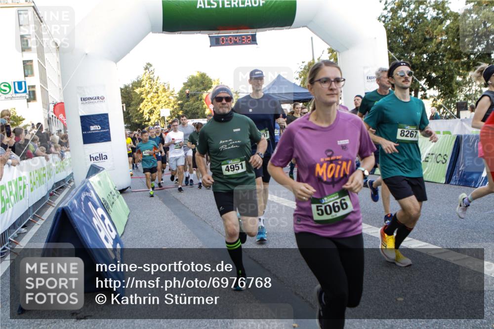 01.09.2024 - BARMER Alsterlauf Kathrin Stürmer Photography http://msf.ph/oto/6976768 01.09.2024 09:13:39 Ziel  meine-sportfotos.de