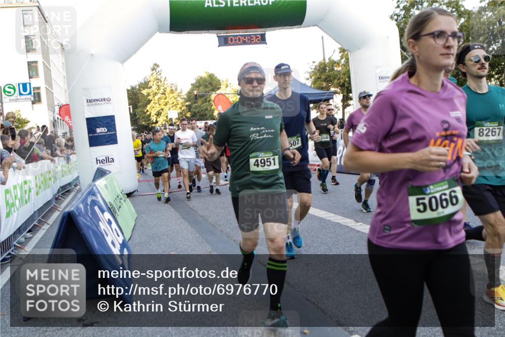 01.09.2024 - BARMER Alsterlauf Kathrin Stürmer Photography http://msf.ph/oto/6976770 01.09.2024 09:13:40 Ziel  meine-sportfotos.de