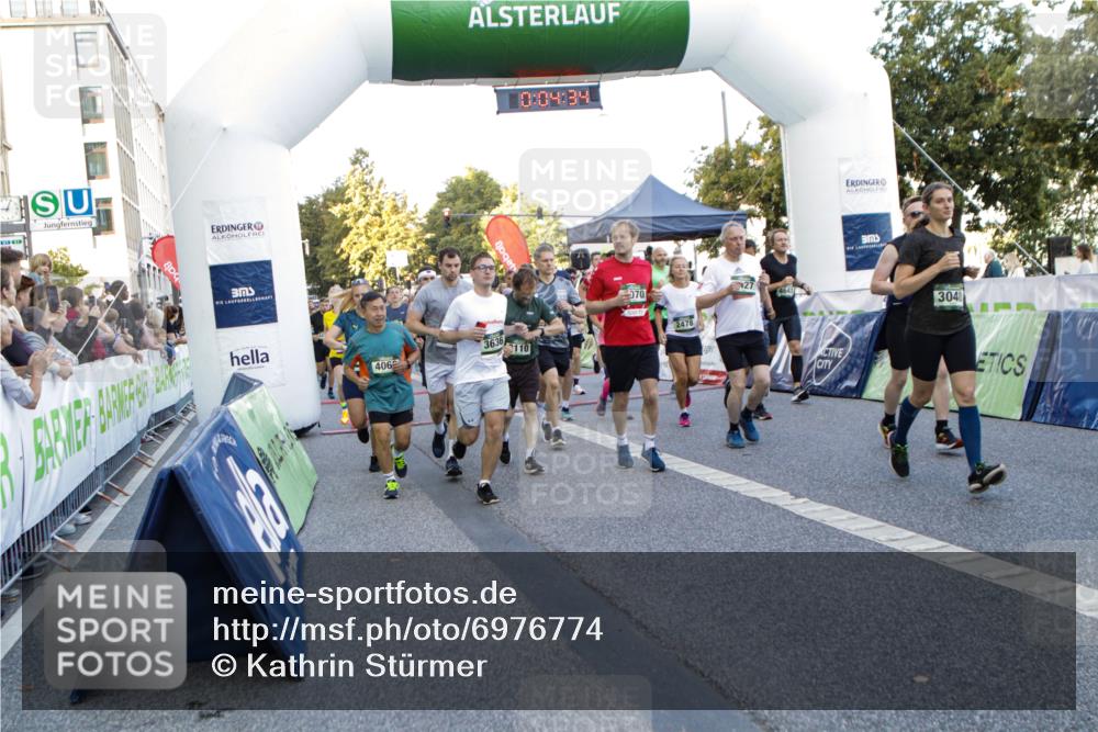 01.09.2024 - BARMER Alsterlauf Kathrin Stürmer Photography http://msf.ph/oto/6976774 01.09.2024 09:13:41 Ziel  meine-sportfotos.de