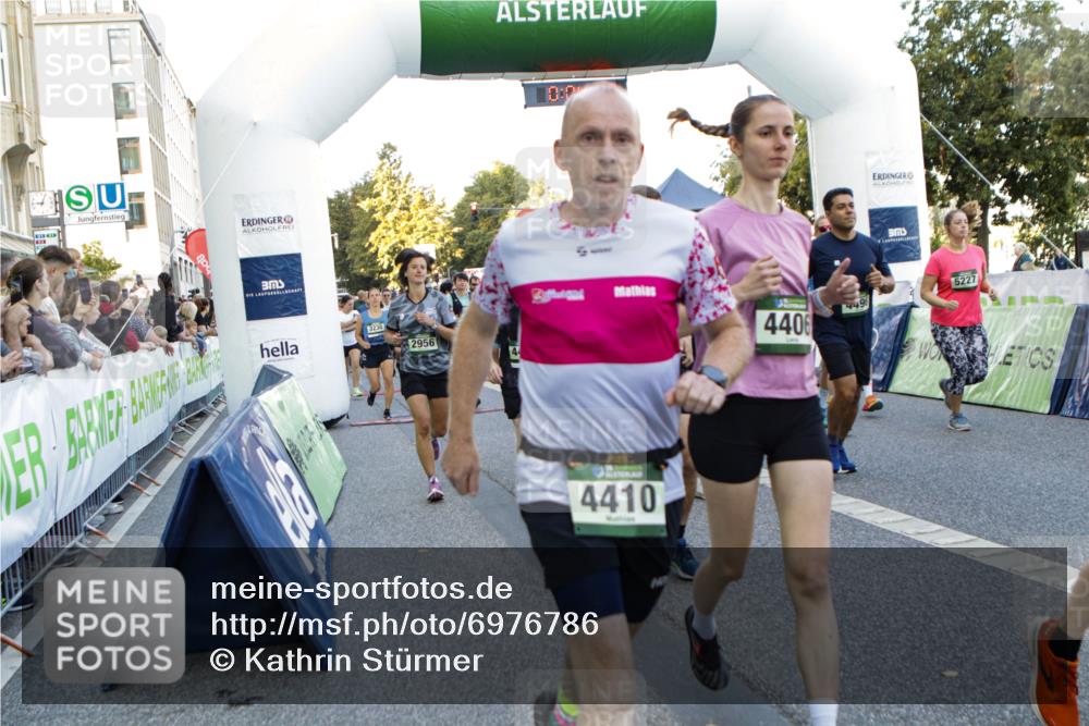 01.09.2024 - BARMER Alsterlauf Kathrin Stürmer Photography http://msf.ph/oto/6976786 01.09.2024 09:13:45 Ziel  meine-sportfotos.de