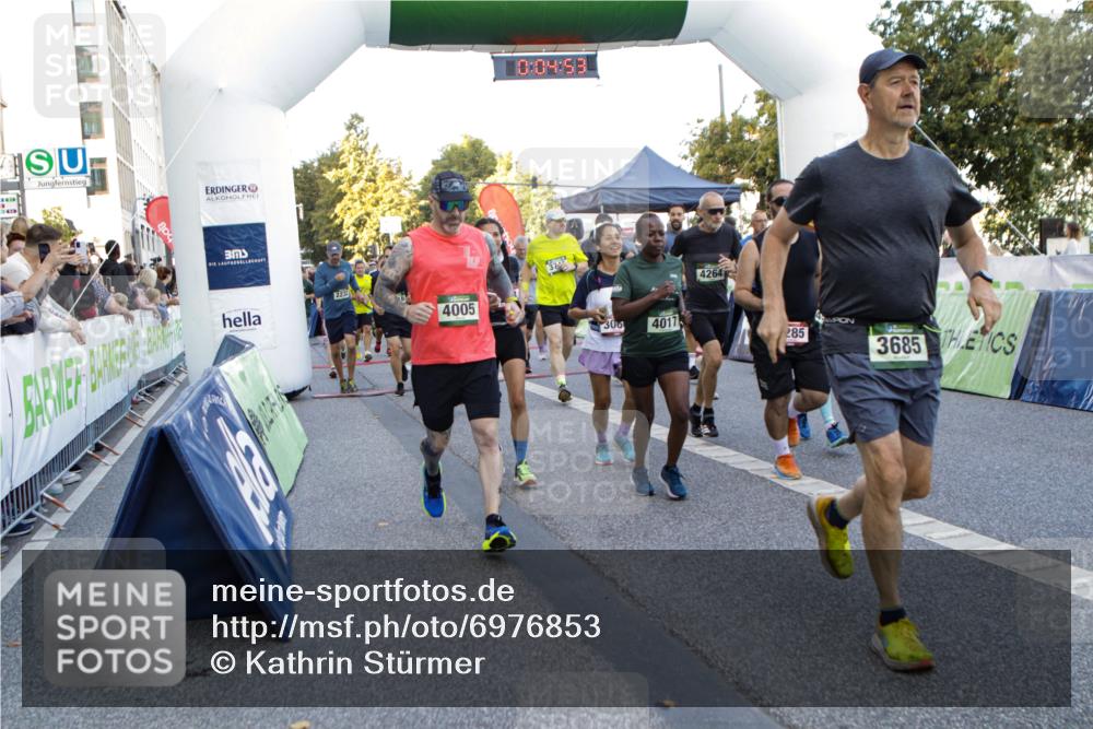 01.09.2024 - BARMER Alsterlauf Kathrin Stürmer Photography http://msf.ph/oto/6976853 01.09.2024 09:14:00 Ziel  meine-sportfotos.de