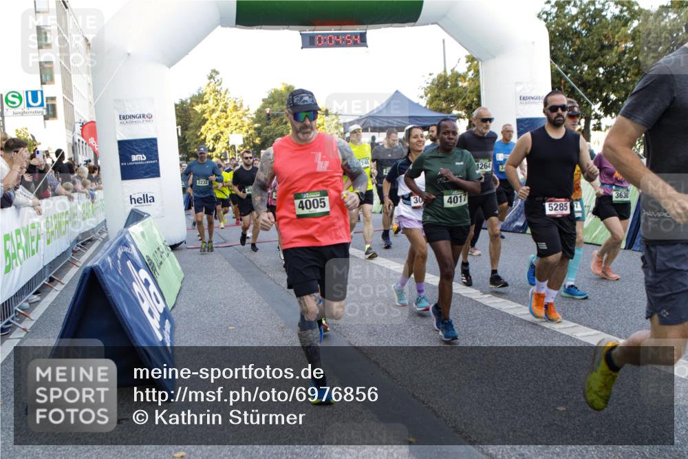 01.09.2024 - BARMER Alsterlauf Kathrin Stürmer Photography http://msf.ph/oto/6976856 01.09.2024 09:14:01 Ziel  meine-sportfotos.de