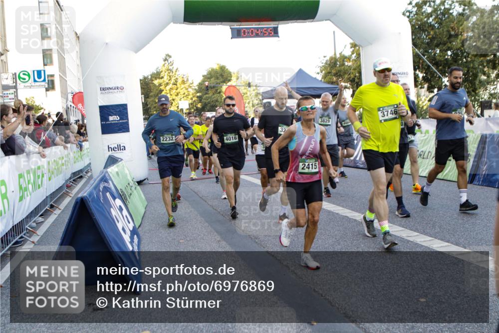 01.09.2024 - BARMER Alsterlauf Kathrin Stürmer Photography http://msf.ph/oto/6976869 01.09.2024 09:14:03 Ziel  meine-sportfotos.de