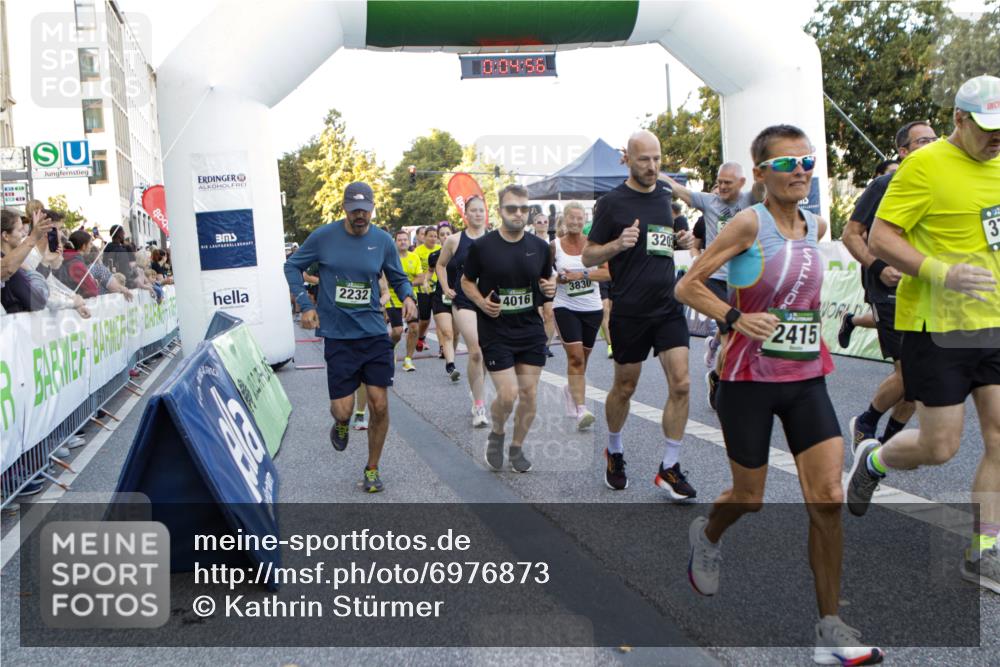 01.09.2024 - BARMER Alsterlauf Kathrin Stürmer Photography http://msf.ph/oto/6976873 01.09.2024 09:14:03 Ziel  meine-sportfotos.de