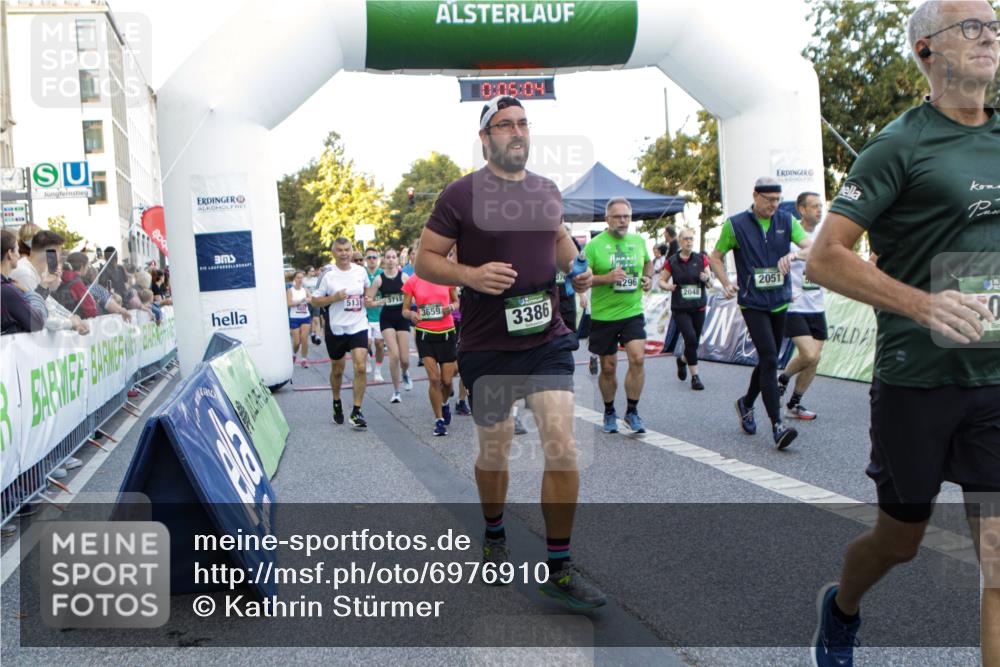 01.09.2024 - BARMER Alsterlauf Kathrin Stürmer Photography http://msf.ph/oto/6976910 01.09.2024 09:14:11 Ziel  meine-sportfotos.de