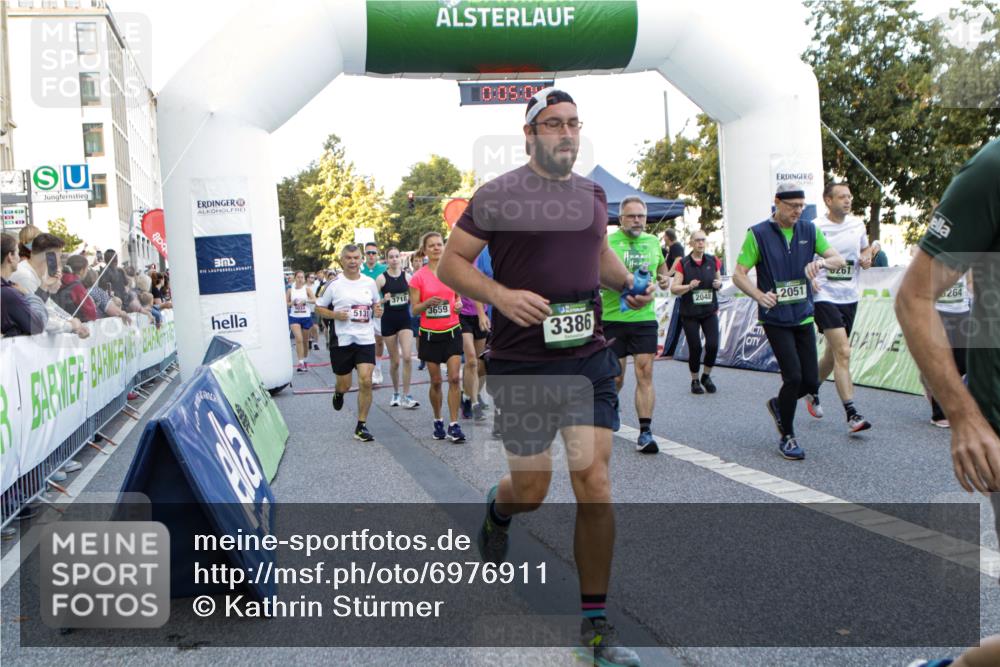 01.09.2024 - BARMER Alsterlauf Kathrin Stürmer Photography http://msf.ph/oto/6976911 01.09.2024 09:14:11 Ziel  meine-sportfotos.de