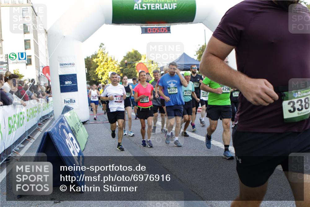 01.09.2024 - BARMER Alsterlauf Kathrin Stürmer Photography http://msf.ph/oto/6976916 01.09.2024 09:14:12 Ziel  meine-sportfotos.de