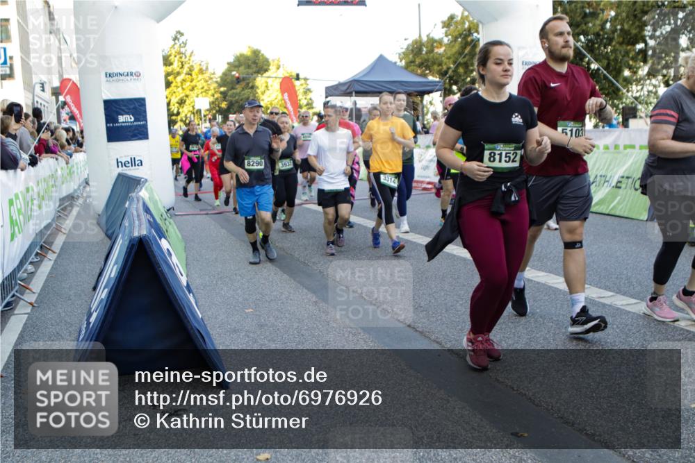 01.09.2024 - BARMER Alsterlauf Kathrin Stürmer Photography http://msf.ph/oto/6976926 01.09.2024 09:08:42 Ziel  meine-sportfotos.de