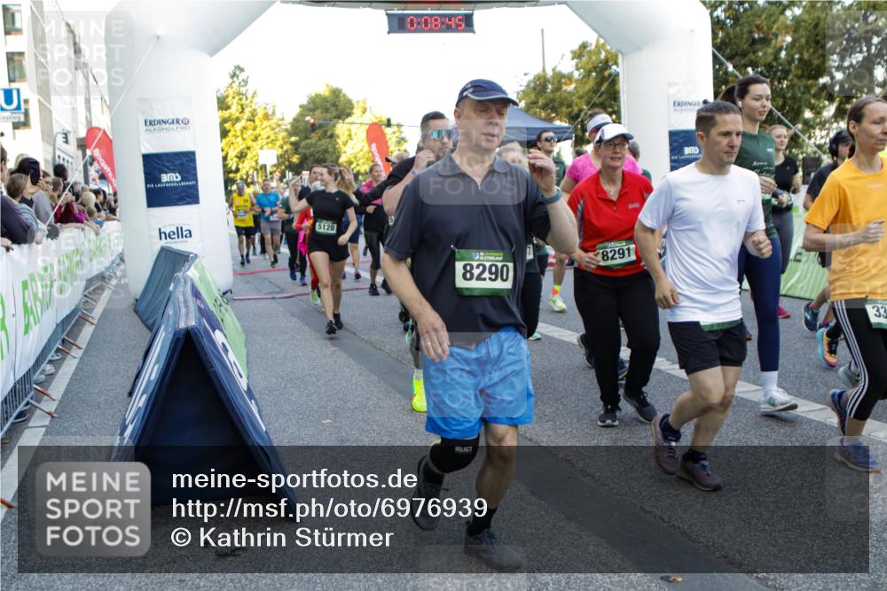 01.09.2024 - BARMER Alsterlauf Kathrin Stürmer Photography http://msf.ph/oto/6976939 01.09.2024 09:08:44 Ziel  meine-sportfotos.de