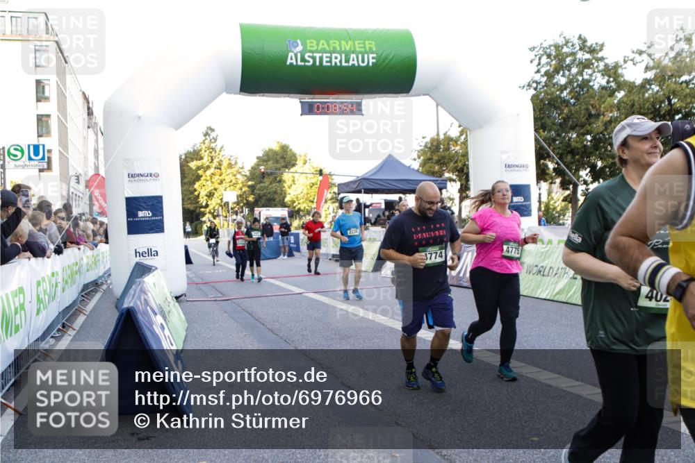 01.09.2024 - BARMER Alsterlauf Kathrin Stürmer Photography http://msf.ph/oto/6976966 01.09.2024 09:08:53 Ziel  meine-sportfotos.de